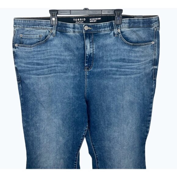 Torrid Womens Sky High Kick Boot Jeans Super Soft Stretch Denim Size 26R - Picture 11 of 16